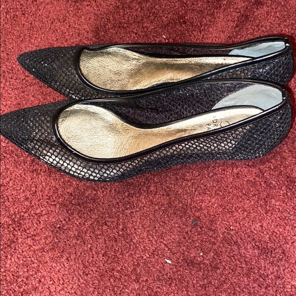 Very small heel ! - Picture 2 of 3